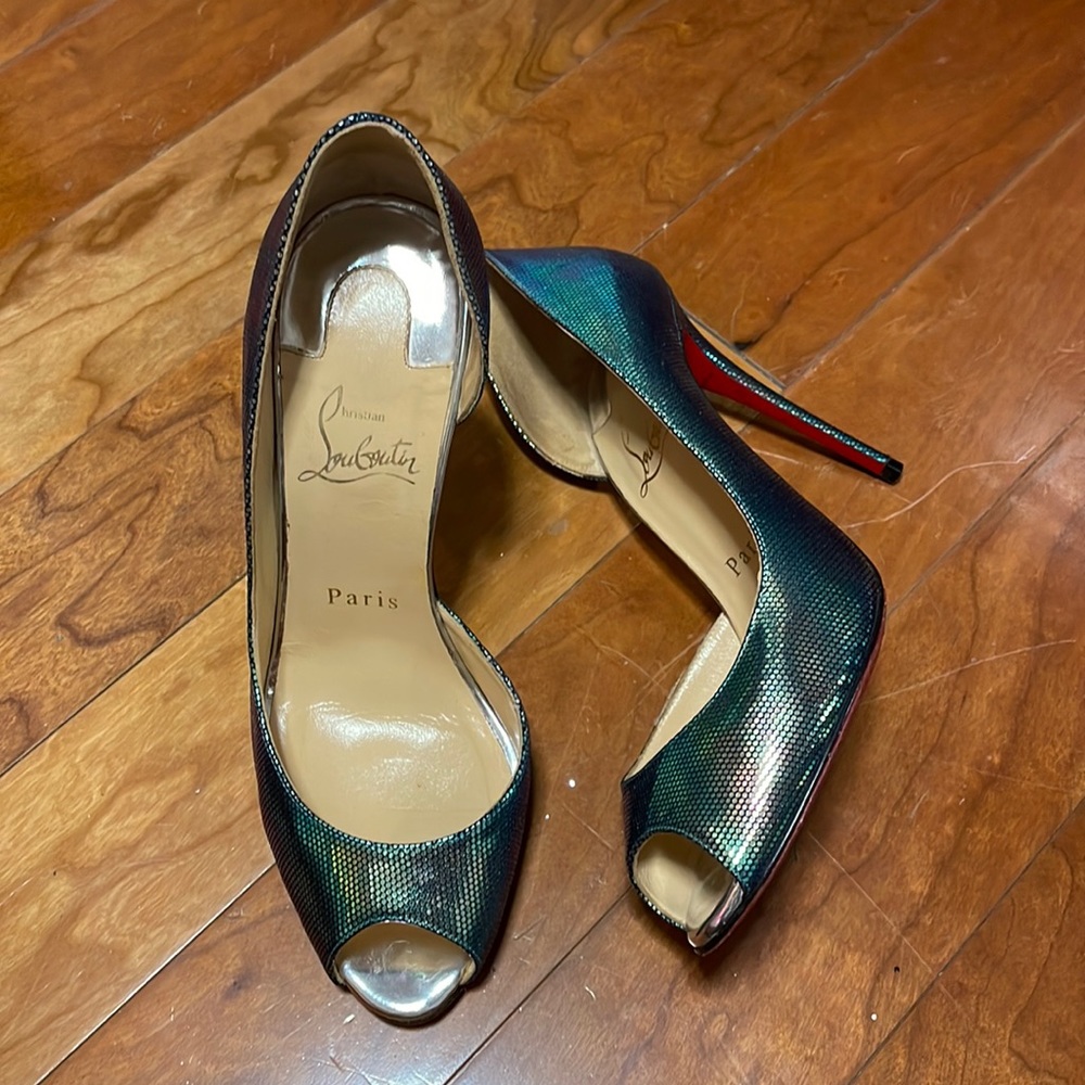 More Cinderella shoes in 36.5!